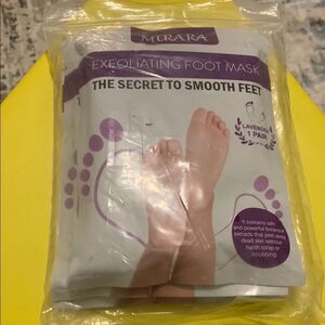 Murara Lavender Exfoliating Foot Mask bundle of THREE (note exp date)